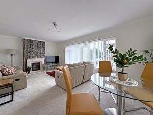 Photo 15- click for photo gallery